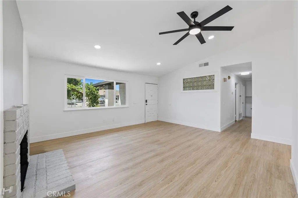 22959 Vought Street, Moreno Valley, California 92553 home-pic-5